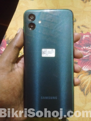 Samsung Galaxy A04